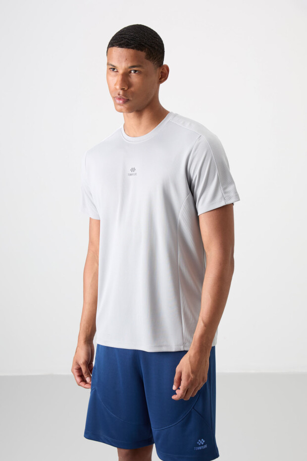 Gri Nefes Alan Dokulu İnce Esnek Standart Fit Erkek Performans T-Shirt - 88390 - 4