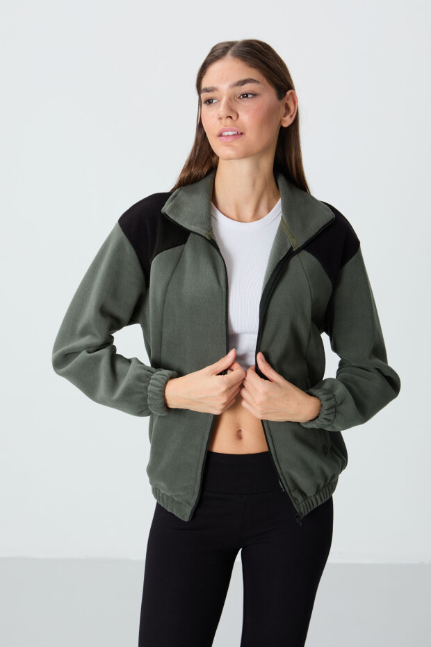 Haki Kalın Yumuşak Dokulu Dik Yaka Oversize Nakışlı Polar Kadın Sweatshirt - 97293 - 3