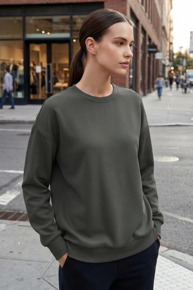 Haki Basic O Yaka Oversize Kadın Sweatshirt - 97053 - 1