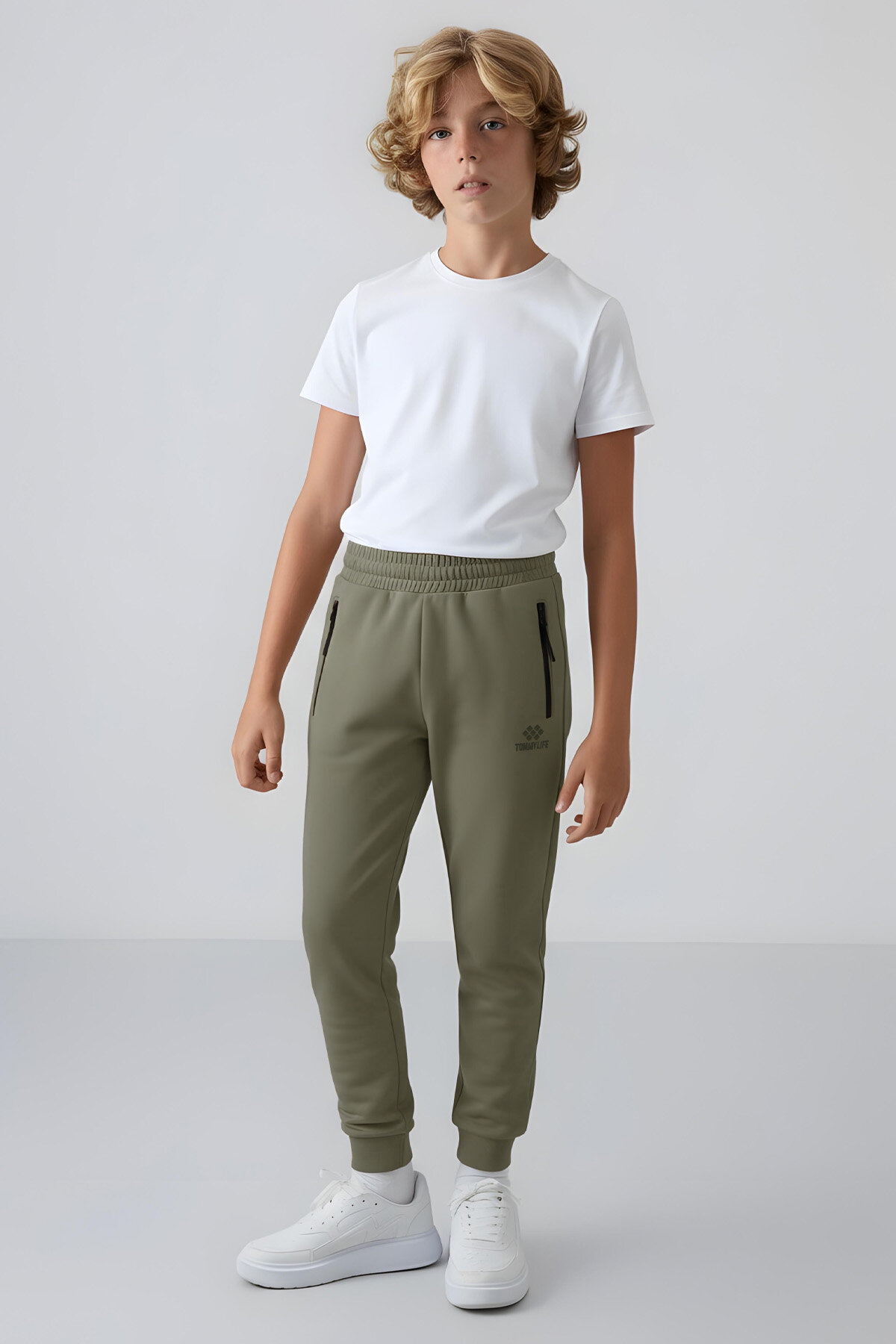 Haki Fermuarlı Standart Fit İnce Erkek Çocuk Eşofman Alt - 64042 - TOMMYLIFE (1)