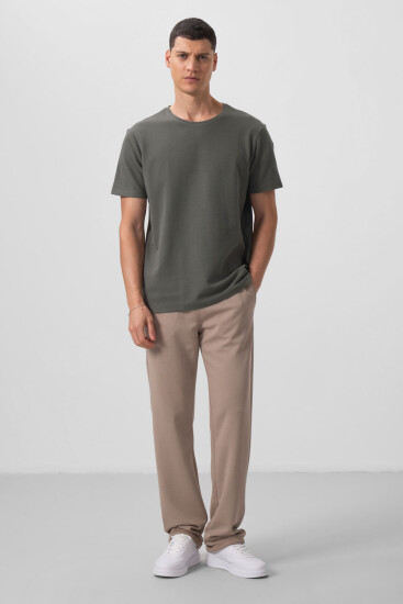 Haki Yüzeyi Dokulu Rahat Form Basic Erkek T-Shirt - 88436 - TOMMYLIFE (1)