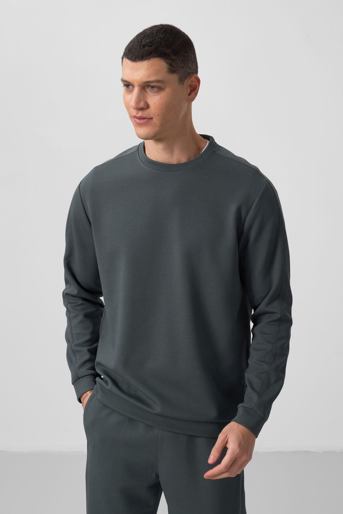 Haki Yüzeyi Dokulu Oversize Erkek Eşofman Takım - 85275 - TOMMYLIFE (1)