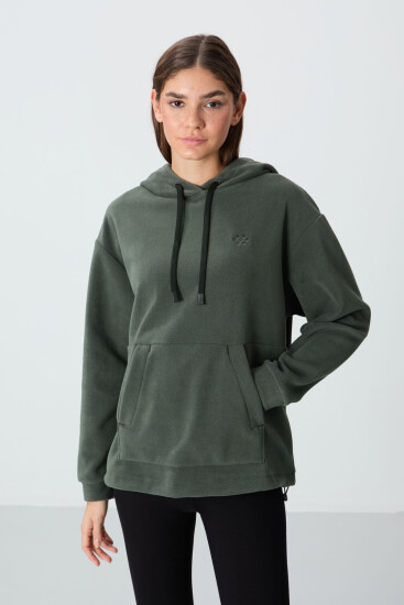 Haki Kalın Yumuşak Dokulu Kapüşonlu Rahat Form Nakışlı Polar Kadın Sweatshirt - 97292 