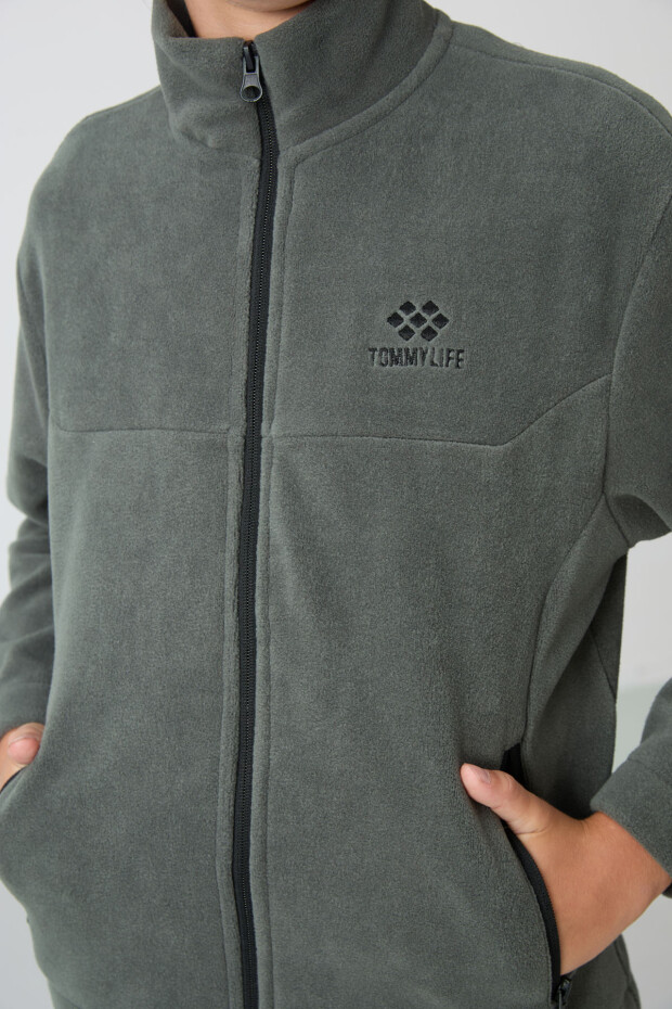 Haki Kalın Yumuşak Dokulu Standart Fit Nakışlı Polar Erkek Çocuk Sweatshirt - 11223 - 3