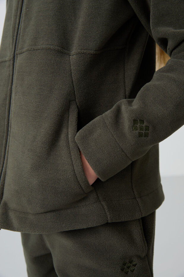 Haki Kalın Yumuşak Dokulu Standart Fit Nakışlı Polar Kız Çocuk Sweatshirt - 75152 - 4