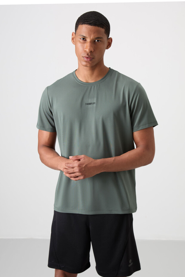 Haki Nefes Alan Dokulu İnce Esnek Standart Fit Erkek Performans T-Shirt - 88384 - 4