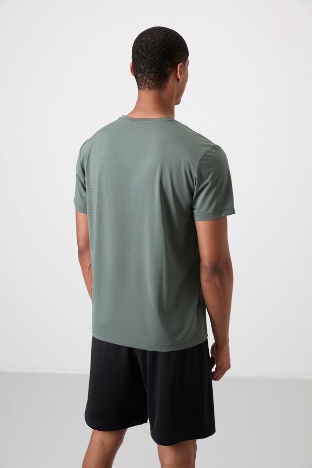 Haki Nefes Alan Dokulu İnce Esnek Standart Fit Erkek Performans T-Shirt - 88384 - 5
