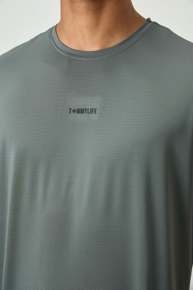 Haki Nefes Alan Dokulu İnce Esnek Standart Fit Erkek Performans T-Shirt - 88384 - 3