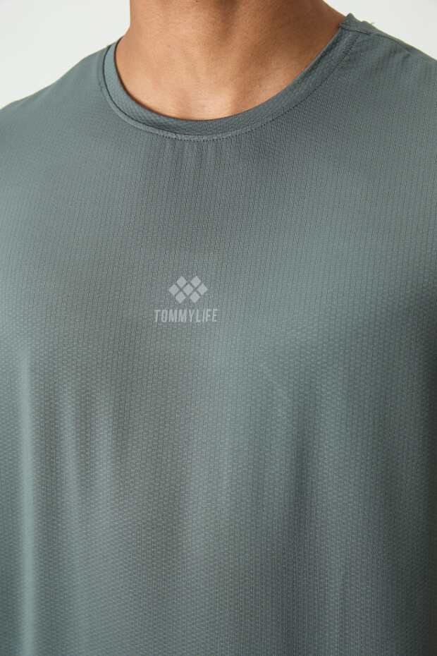 Haki Nefes Alan Dokulu İnce Esnek Standart Fit Erkek Performans T-Shirt - 88387 - 2