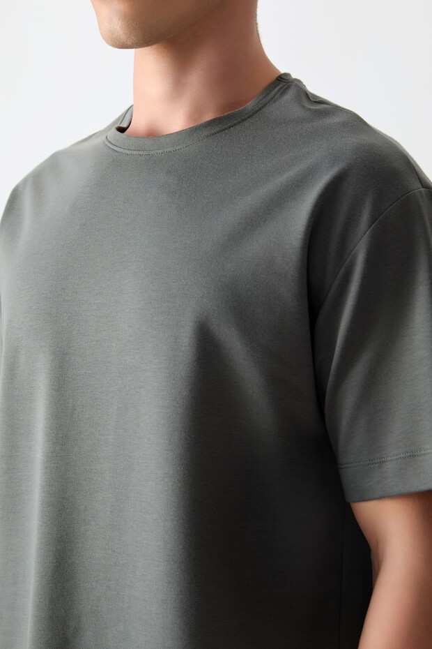 Haki Pamuklu Kalın Yumuşak Dokulu Oversize Fit Basic Erkek T-Shirt - 88377 - 4