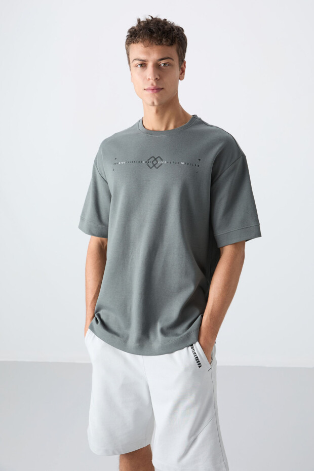 Haki Pamuklu Kalın Yumuşak Dokulu Oversize Fit Baskılı Erkek T-Shirt - 88323 - 1