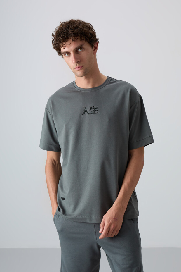 Haki Pamuklu Kalın Yumuşak Dokulu Oversize Fit Baskılı Erkek T-Shirt - 88342 - 1