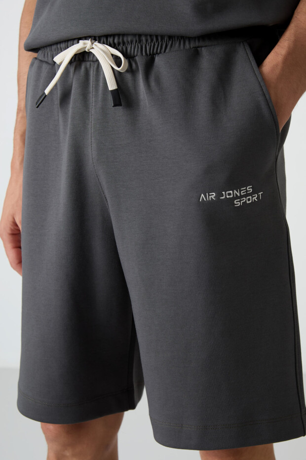 Haki Pamuklu Kalın Yumuşak Dokulu Oversize Fit Nakışlı Erkek Şort Takım - 85250 - 4
