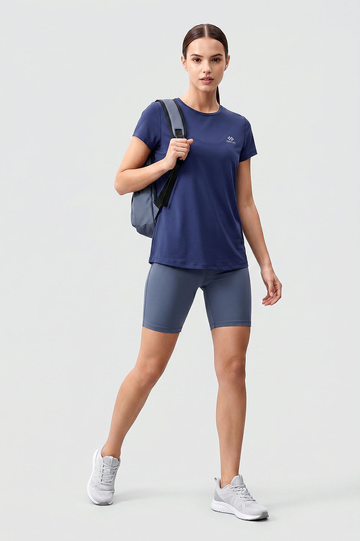 İndigo Basic Kısa Kol Standart Kalıp O Yaka Kadın T-Shirt - 97144 - TOMMYLIFE