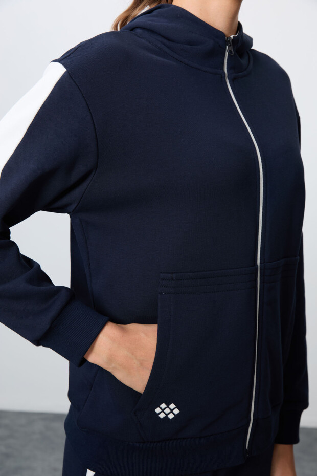 İndigo Kompakt Pamuklu Kalın Pürüzsüz Dokulu Kapüşonlu Oversize Fit Kadın Eşofman Takım - 95343 - 5