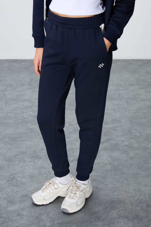 İndigo Kompakt Pamuklu Kalın Pürüzsüz Dokulu Kapüşonlu Oversize Fit Kadın Eşofman Takım - 95343 - 3