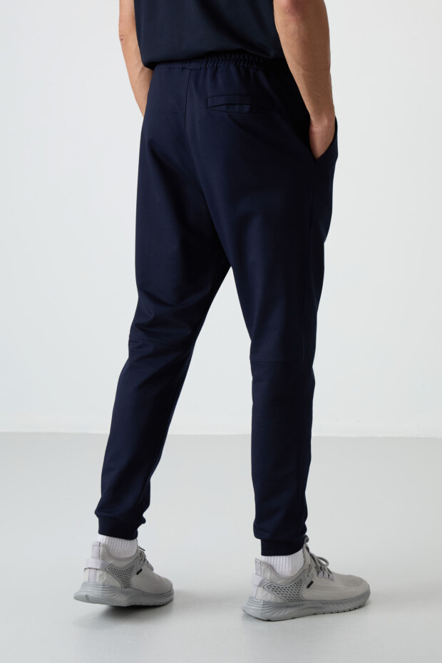 İndigo Pamuklu Yumuşak Dokulu Comfort Fit Nakışlı Erkek Jogger - 82123 - 6