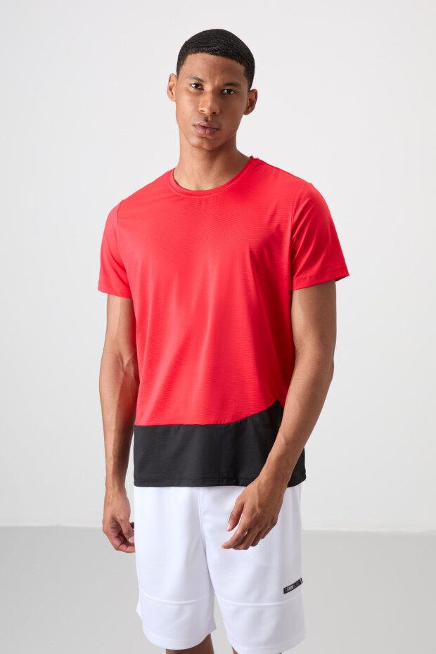 Kırmızı Nefes Alan Dokulu İnce Esnek Standart Fit Erkek Performans T-Shirt - 88383 - 1