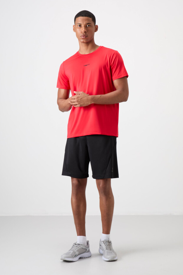 Kırmızı Nefes Alan Dokulu İnce Esnek Standart Fit Erkek Performans T-Shirt - 88384 - 2