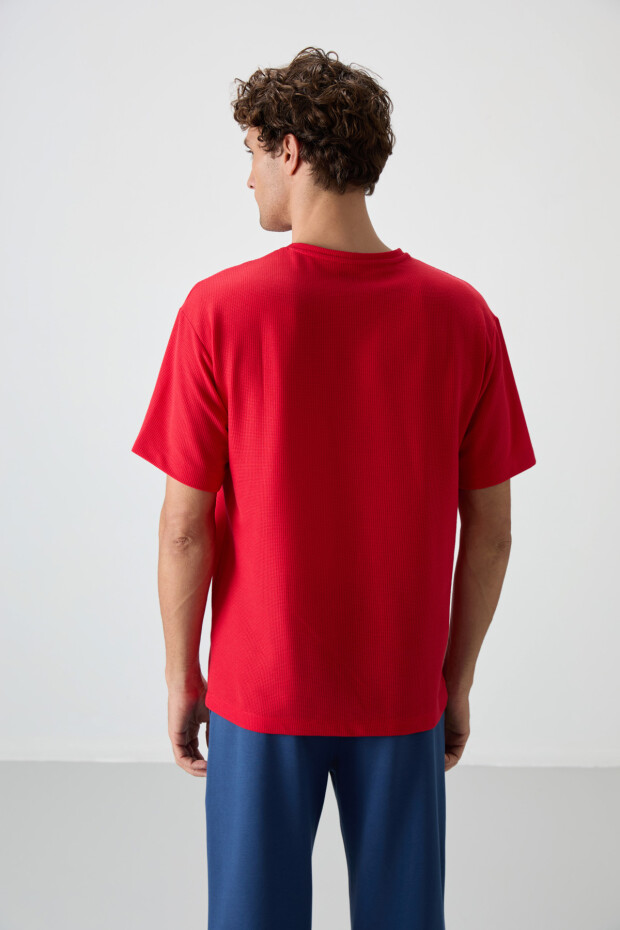 Kırmızı Waffle İnterlok Yüzeyi Dokulu Oversize Fit Basic Erkek T-Shirt - 88379 - 6