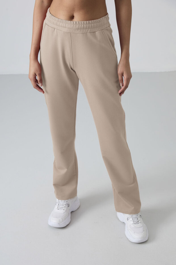 Koyu Bej Yüksek Bel Cepli Rahat Form Klasik Paça Kadın Eşofman Alt - 94584 - 4