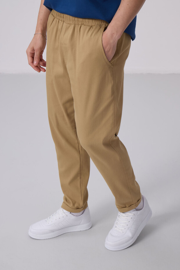 Koyu Bej Standart Fit Dokuma Hafif Esnek Chino Pantolon - 82175