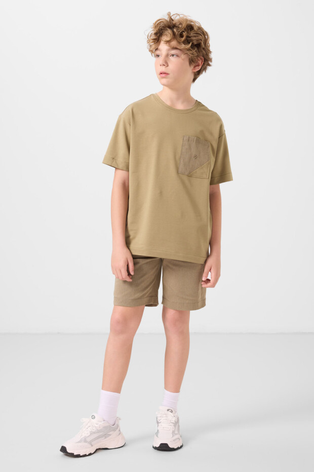 Koyu Bej-Camel Pamuklu Oversize Fit Dokuma Hafif Esnek Chino Erkek Çocuk Şort Takım - 11278 - 3