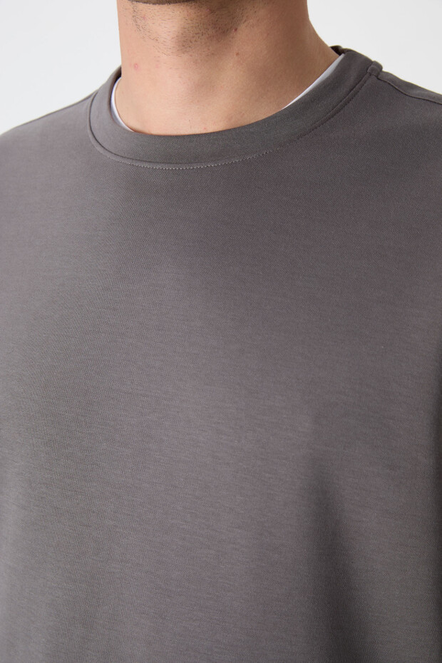 Koyu Gri Basic O Yaka Rahat Form Erkek Sweatshirt - 88053 - 4