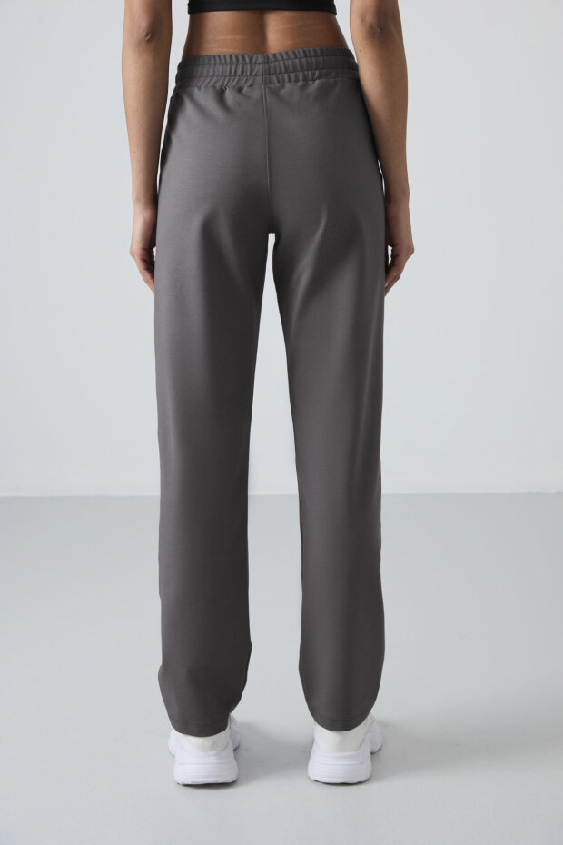 Koyu Gri Yüksek Bel Cepli Rahat Form Klasik Paça Kadın Eşofman Alt - 94584 - 5