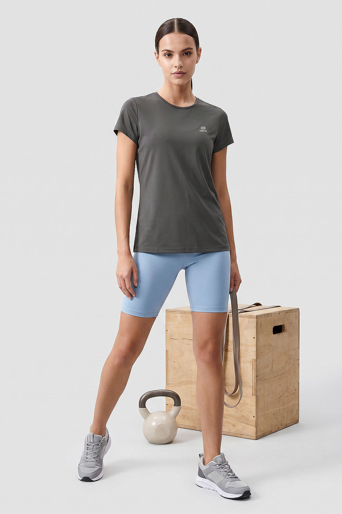 Koyu Gri Basic Kısa Kol Standart Kalıp O Yaka Kadın T-Shirt - 97144 - TOMMYLIFE (1)