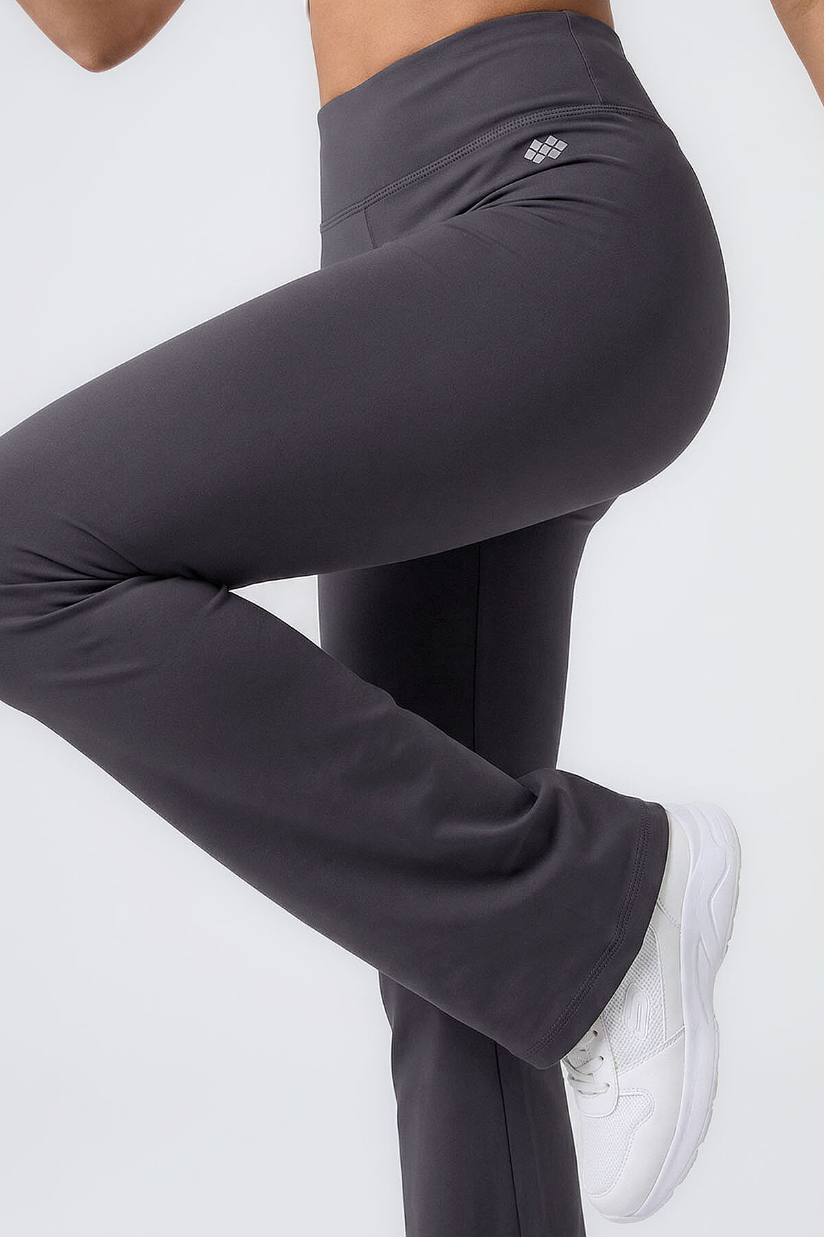 Koyu Gri Esnek Yüksek Bel Spor Performans Kadın İspanyol Paça Kadın Tayt - 94686 - TOMMYLIFE