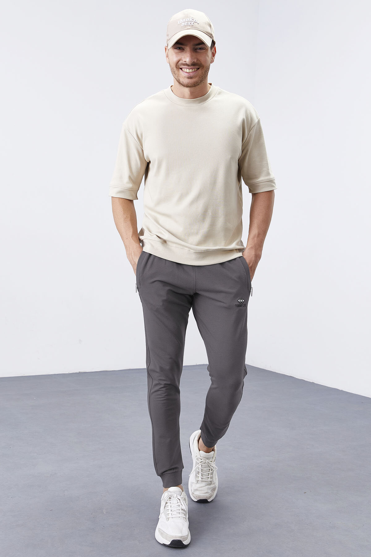 Koyu Gri Fermuar Cepli Dar Kalıp Jogger Erkek Eşofman Alt - 84343 - TOMMYLIFE