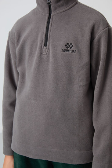 Koyu Gri Kalın Yumuşak Dokulu Standart Fit Nakışlı Polar Erkek Çocuk Sweatshirt - 11221 - TOMMYLIFE (1)