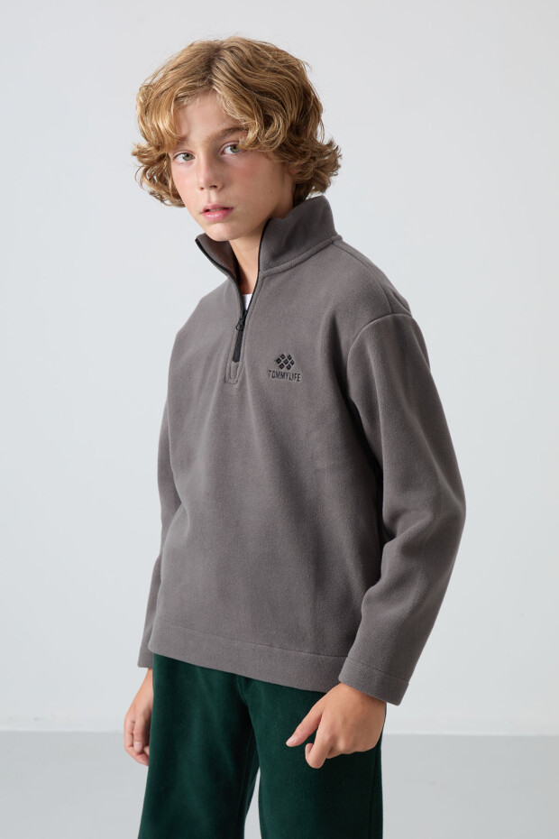 Koyu Gri Kalın Yumuşak Dokulu Standart Fit Nakışlı Polar Erkek Çocuk Sweatshirt - 11221 - 4