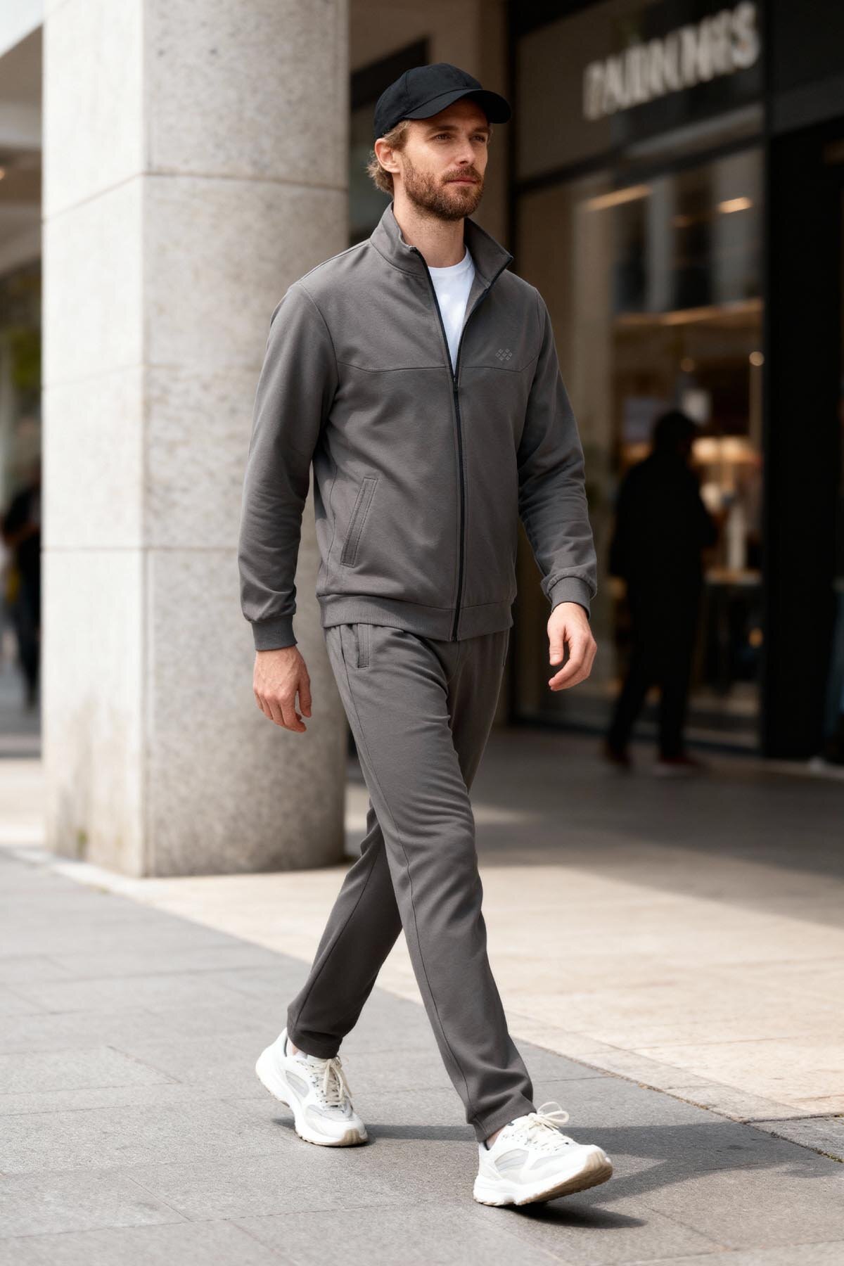 Koyu Gri Pamuklu Kalın Yumuşak Dokulu Comfort Fit Basic Erkek Eşofman Takım - 85260 - TOMMYLIFE