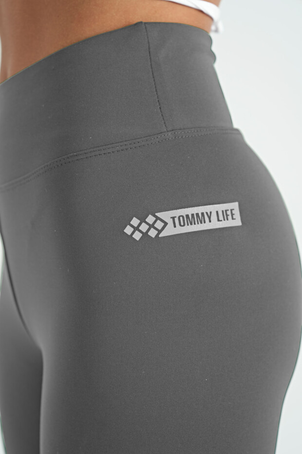 Koyu Gri Logo Baskı Detaylı Yüksek Bel Dalgıç Kumaş Slim Fit Kadın Tayt - 94627 - 6