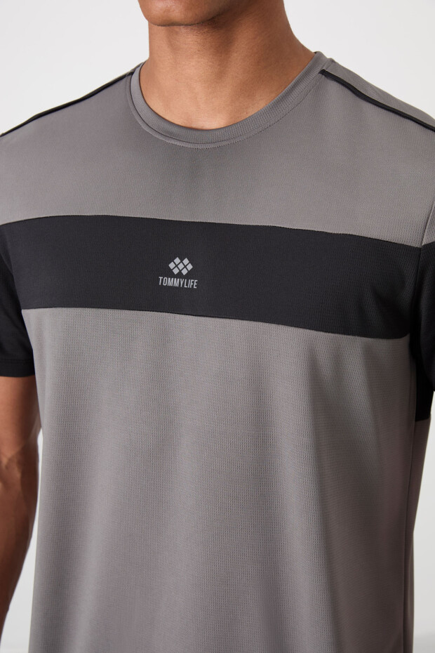 Koyu Gri Nefes Alan Dokulu İnce Esnek Standart Fit Erkek Performans T-Shirt - 88396 - 3