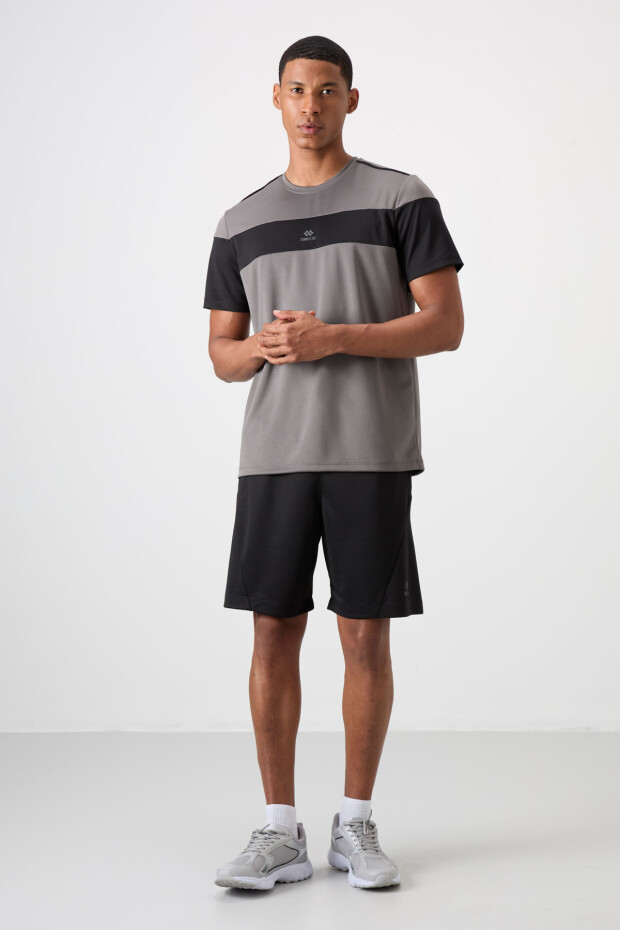 Koyu Gri Nefes Alan Dokulu İnce Esnek Standart Fit Erkek Performans T-Shirt - 88396 - 4