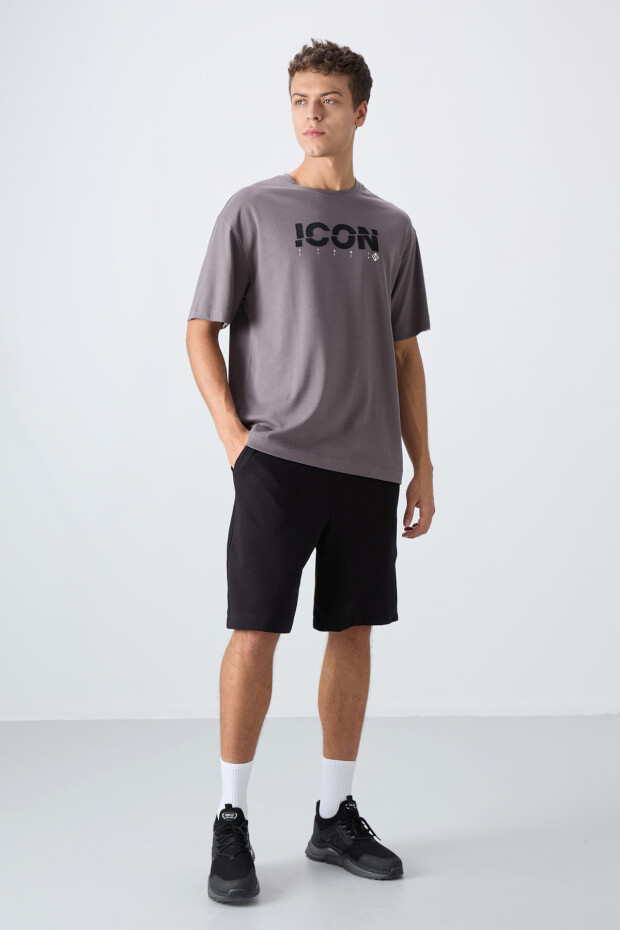 Koyu Gri Pamuklu Kalın Yumuşak Dokulu Oversize Fit Baskılı Erkek T-Shirt - 88331 - 2