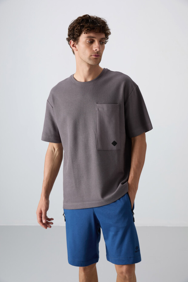 Koyu Gri Pamuklu Kalın Yüzeyi Dokulu Oversize Fit Basic Erkek T-Shirt - 88341 - 1