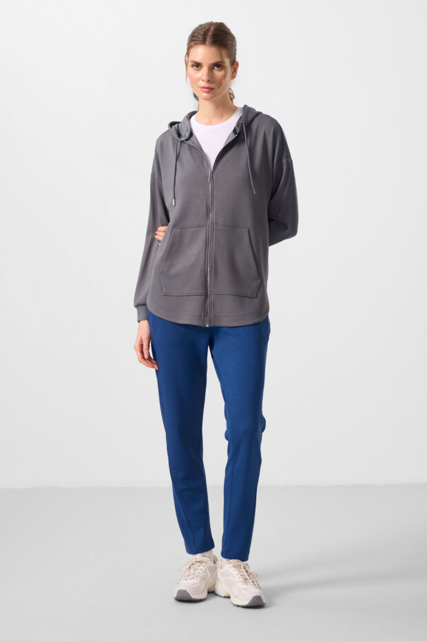 Koyu Gri Yumuşak Dokulu Kapüşonlu Standart Kalıp Kadın Tunik Sweatshirt - 97302 - 5