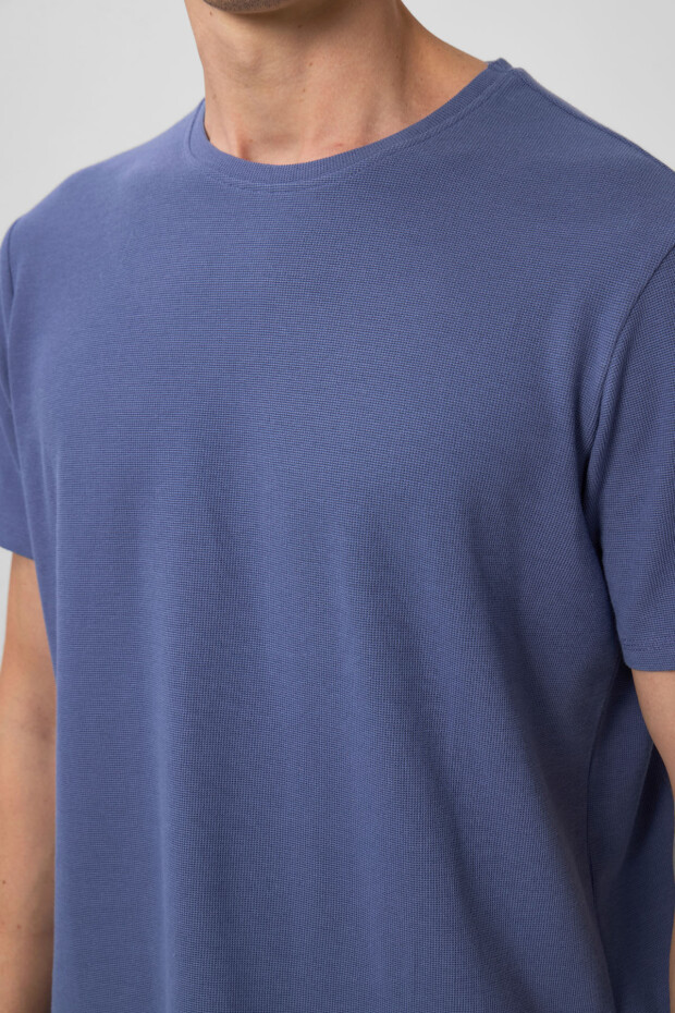 Koyu Mavi Yüzeyi Dokulu Rahat Form Basic Erkek T-Shirt - 88436 - 3