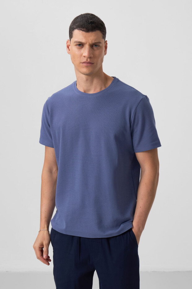 Koyu Mavi Yüzeyi Dokulu Rahat Form Basic Erkek T-Shirt - 88436 - 4