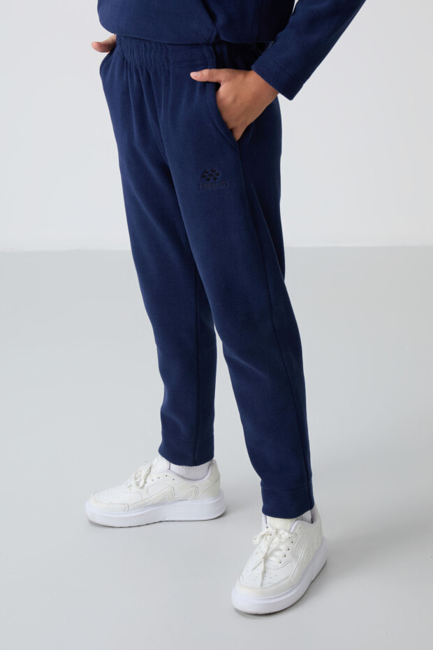 Lacivert Kalın Yumuşak Dokulu Standart Fit Nakışlı Polar Erkek Çocuk Eşofman Takım - 11218 - 4