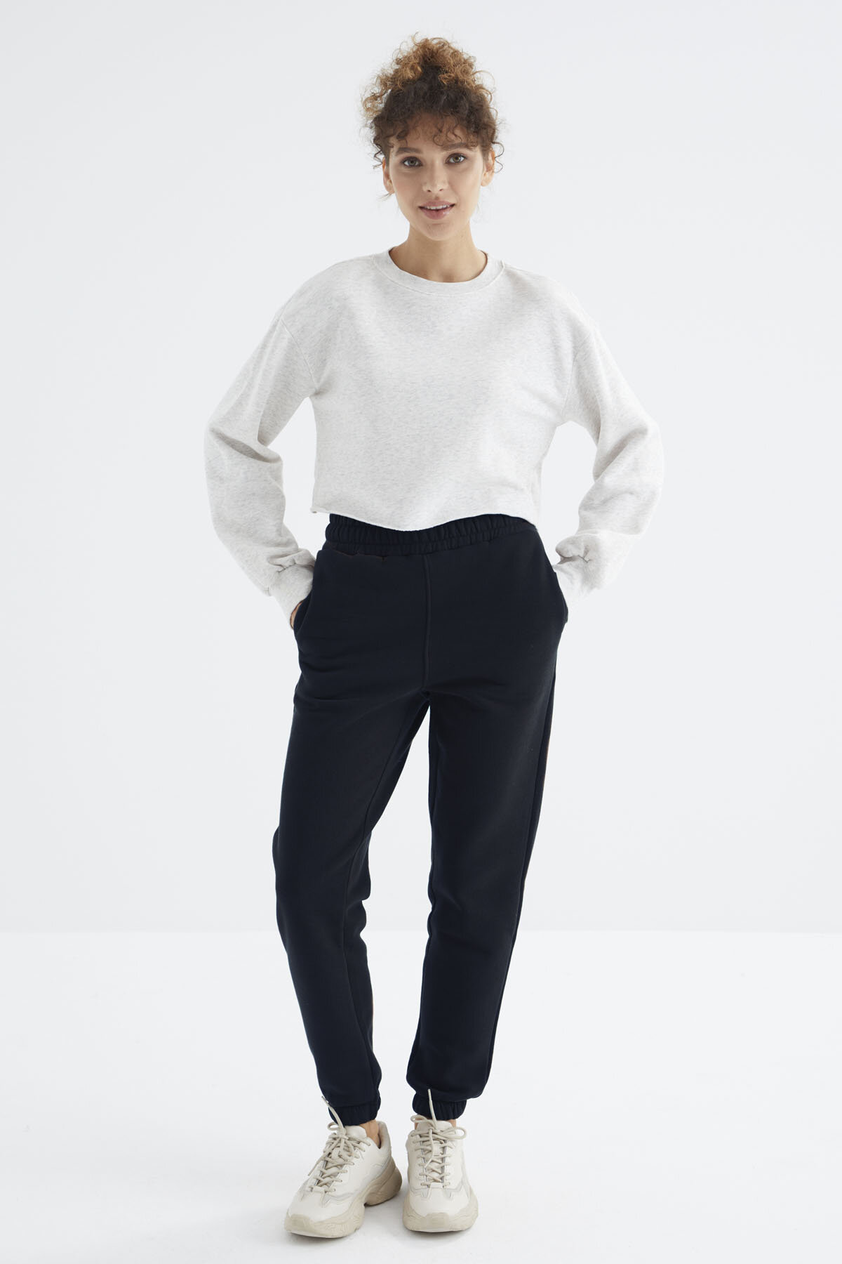 Lacivert Yüksek Bel Şardonlu 3 İplik Pamuklu Basic Kadın Eşofman Alt - 94624 - TOMMYLIFE