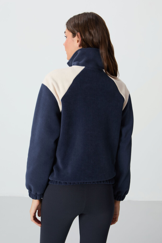 Lacivert Kalın Yumuşak Dokulu Dik Yaka Oversize Nakışlı Polar Kadın Sweatshirt - 97293 - 8