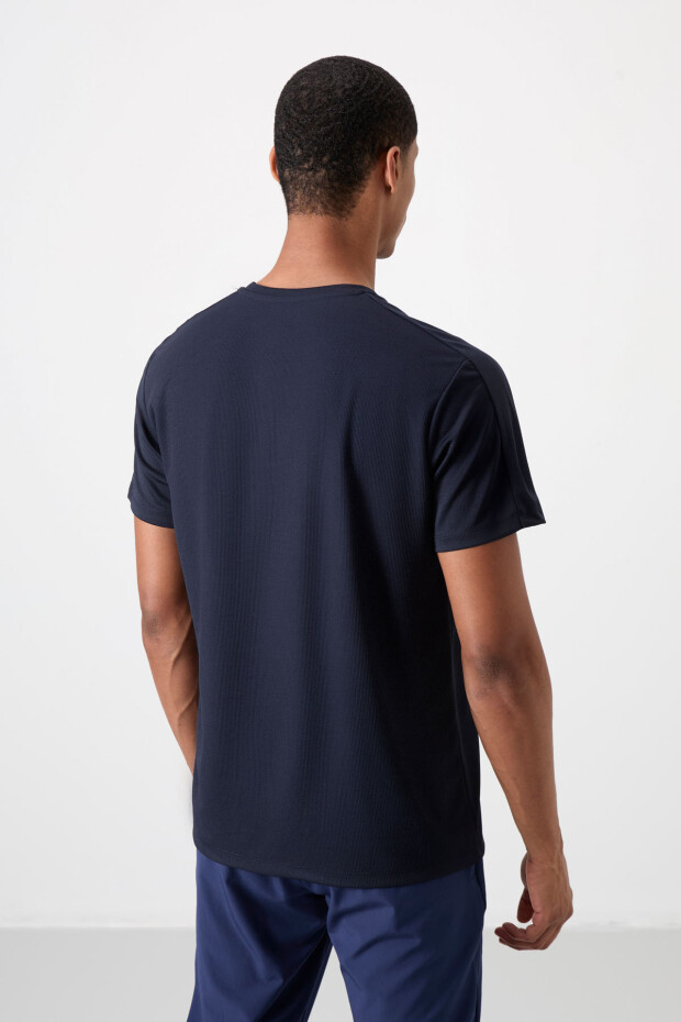 Lacivert Nefes Alan Dokulu İnce Esnek Standart Fit Erkek Performans T-Shirt - 88390 - 5