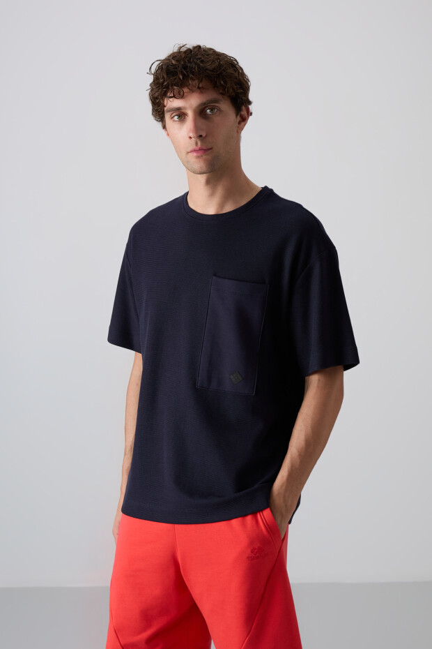 Lacivert Pamuklu Kalın Yüzeyi Dokulu Oversize Fit Basic Erkek T-Shirt - 88341 - 1