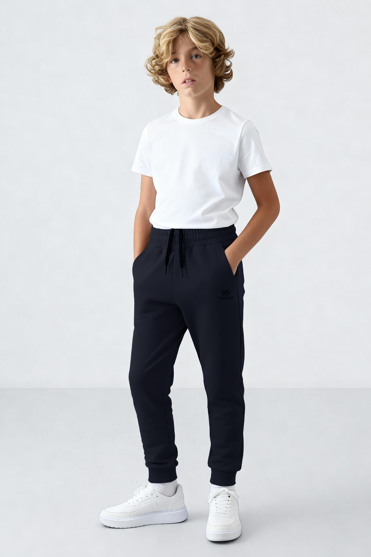 Lacivert Standart Fit Manşetli İnce Erkek Çocuk Eşofman Alt - 11062 - TOMMYLIFE