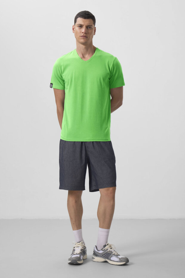 Neon Yeşil Basic Kısa Kol Standart Kalıp V Yaka Erkek T-Shirt - 87912 - 3